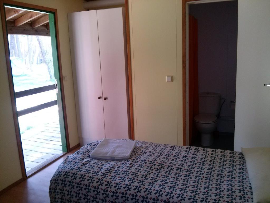 Camping Cobijo ビヌエサ 部屋 写真